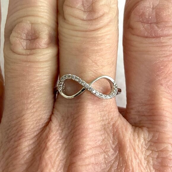 Sterling Silver 925 YGI Round Cubic Zirconia CZ Infinity Symbol Ring Size 7.75 - Picture 11 of 16